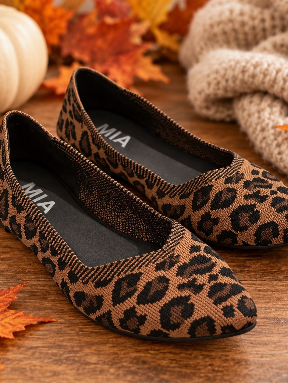 MIA Kerri Leopard Knit Pointed Toe Ballet Flats Size 6